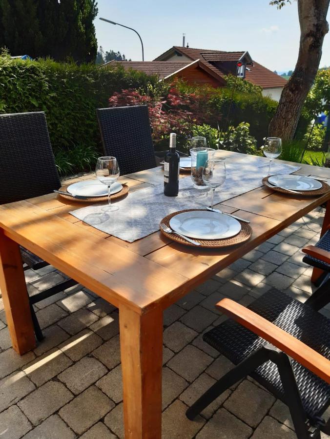 Stilvolles Apartment Romantic Neukirchen vorm Wald Esterno foto
